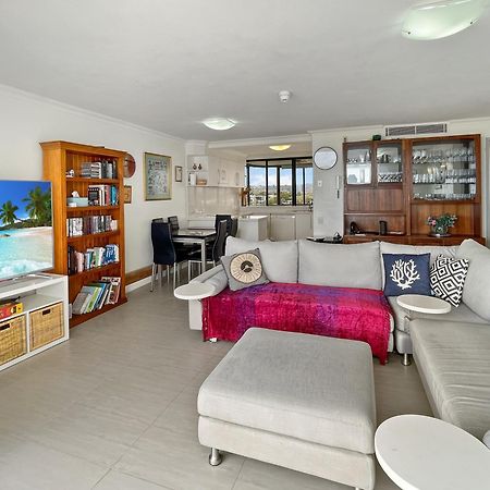 Relaxing Escape: Pool, Tennis Court, Garden Terrace & Water Views Apartment Maroochydore Exterior foto