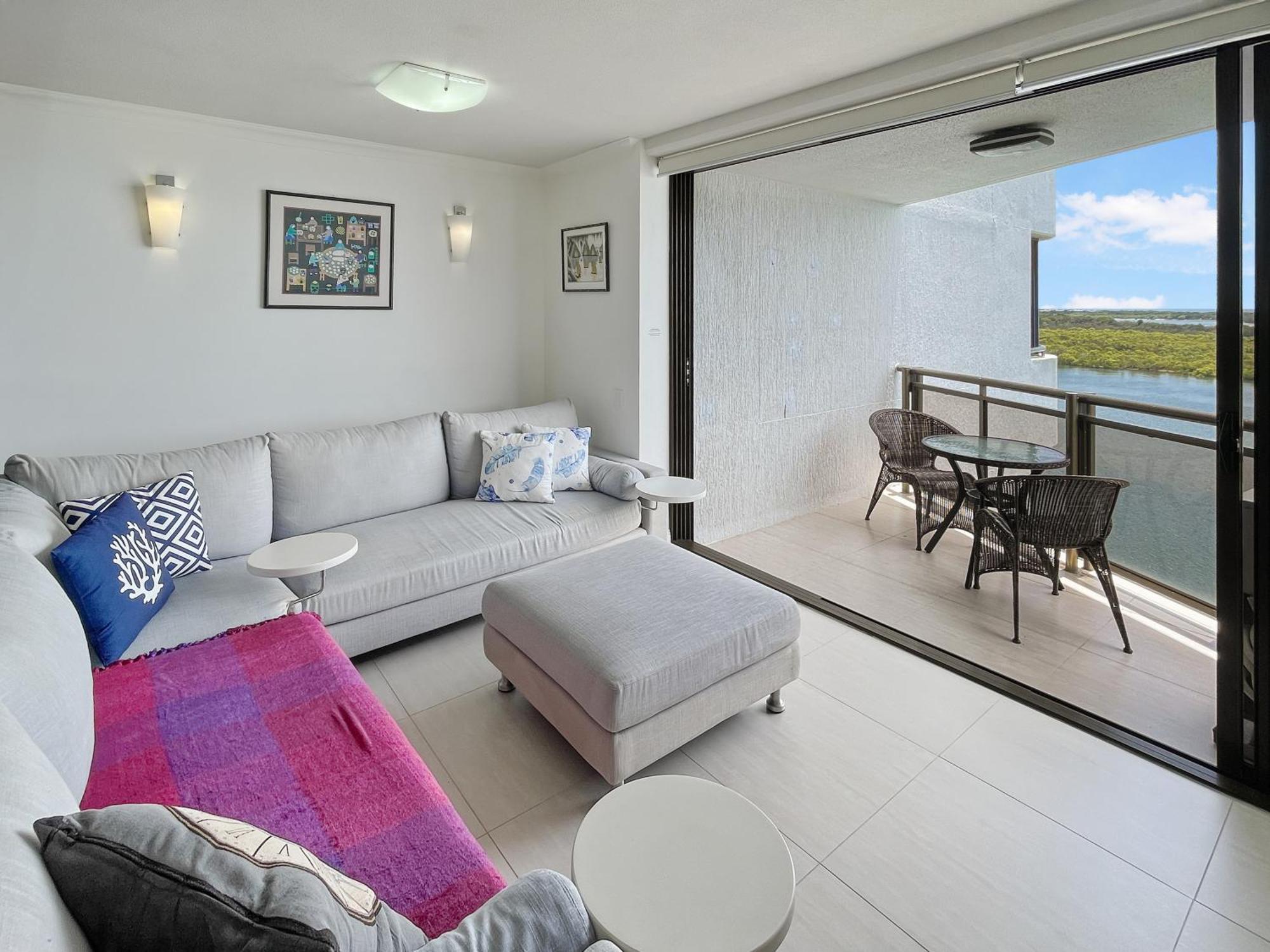 Relaxing Escape: Pool, Tennis Court, Garden Terrace & Water Views Apartment Maroochydore Exterior foto