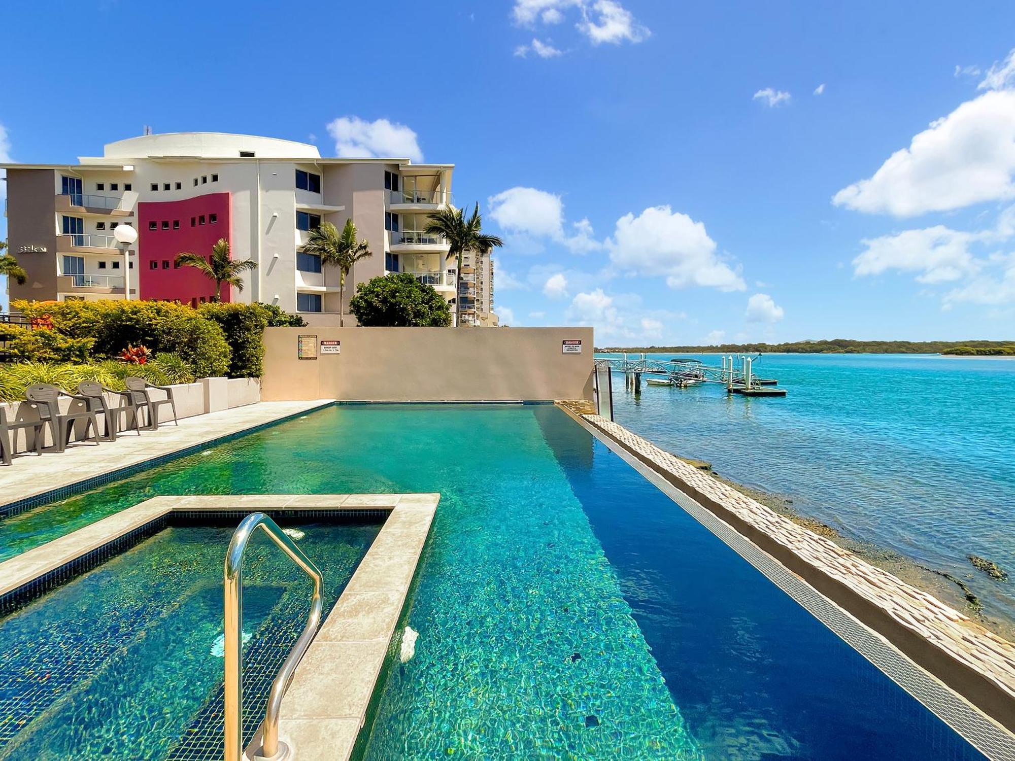 Relaxing Escape: Pool, Tennis Court, Garden Terrace & Water Views Apartment Maroochydore Exterior foto